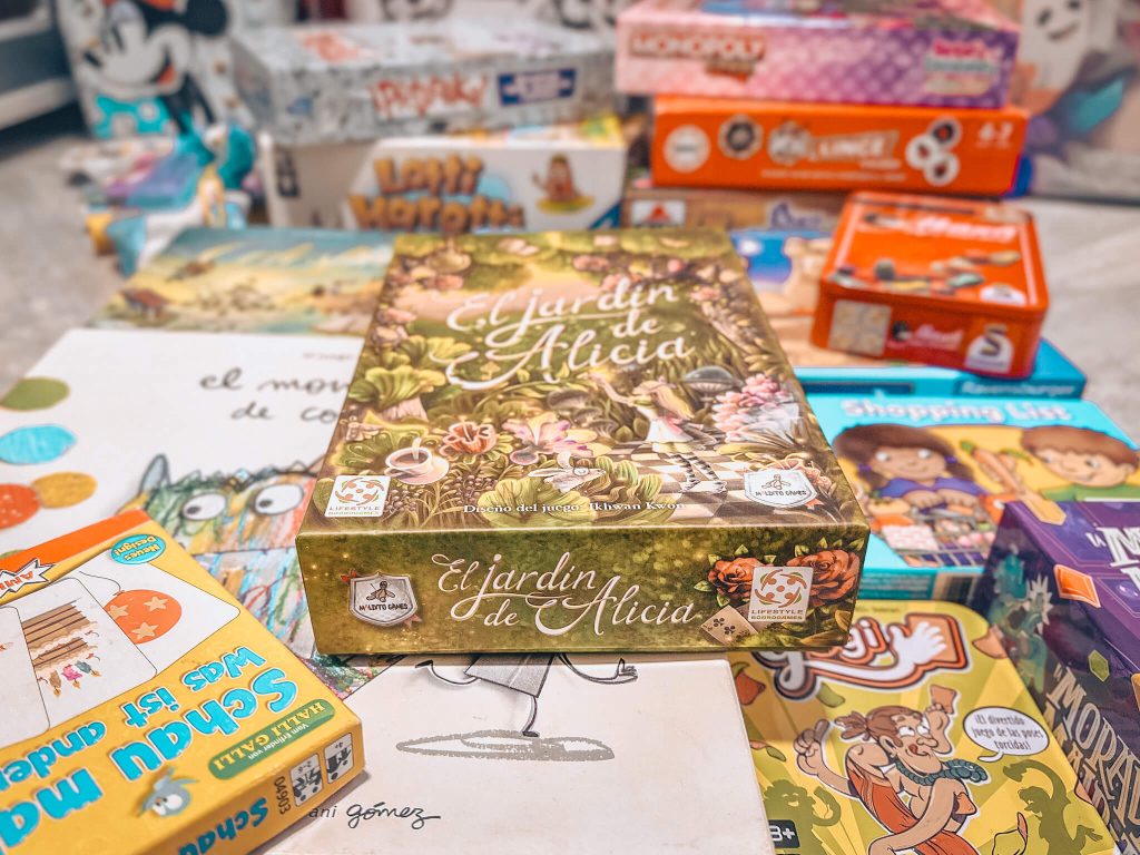 Travel-themed Activities With Kids: Our Creative Playroom Tour 13 Travel-themed Activities With Kids creative