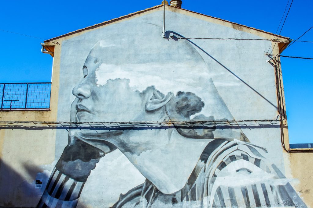 street art zaragoza spain travel