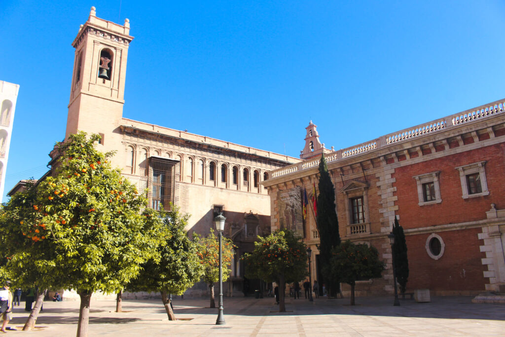 Valencia city center best place to stay