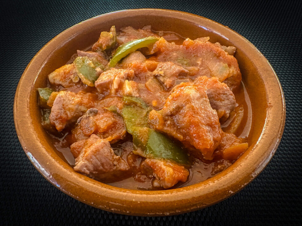 Magro con tomate traditional spanish tapa 