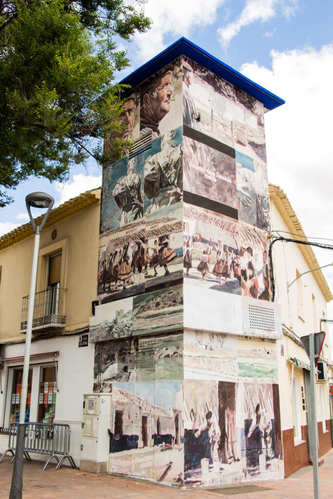 secret street art route in spain