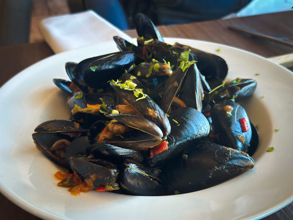 Seafood dishes in menorca Mejillones